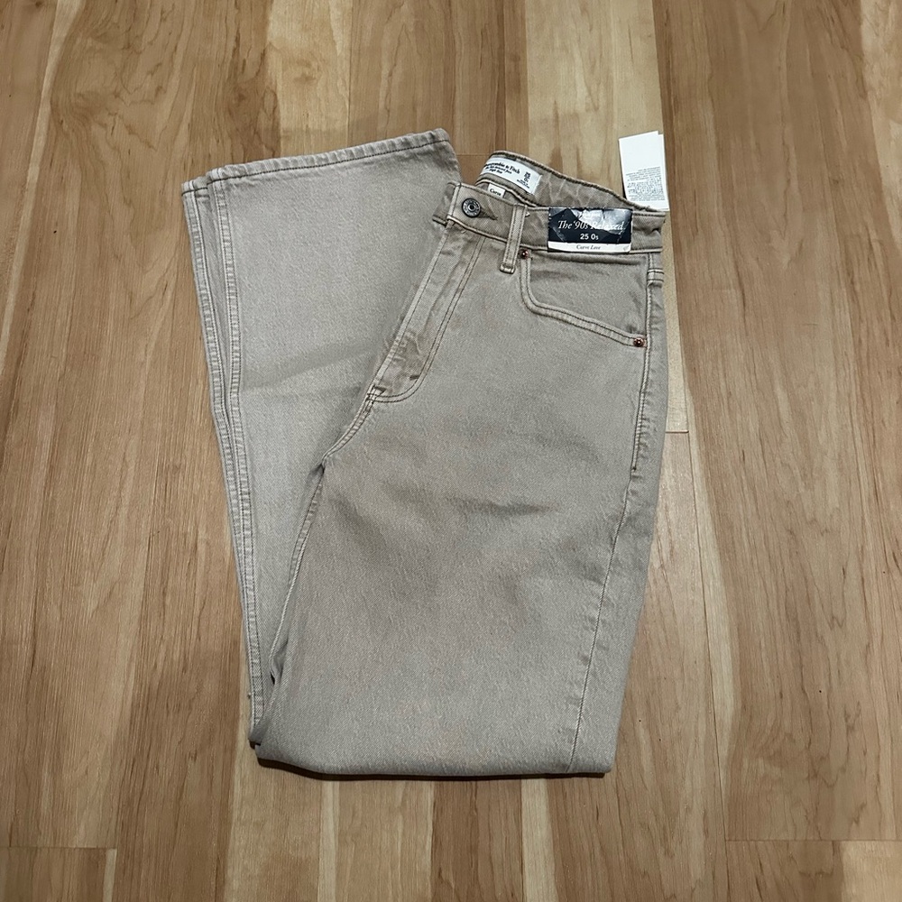 Abercrombie & Fitch Curve Love 90’s Relaxed Jeans